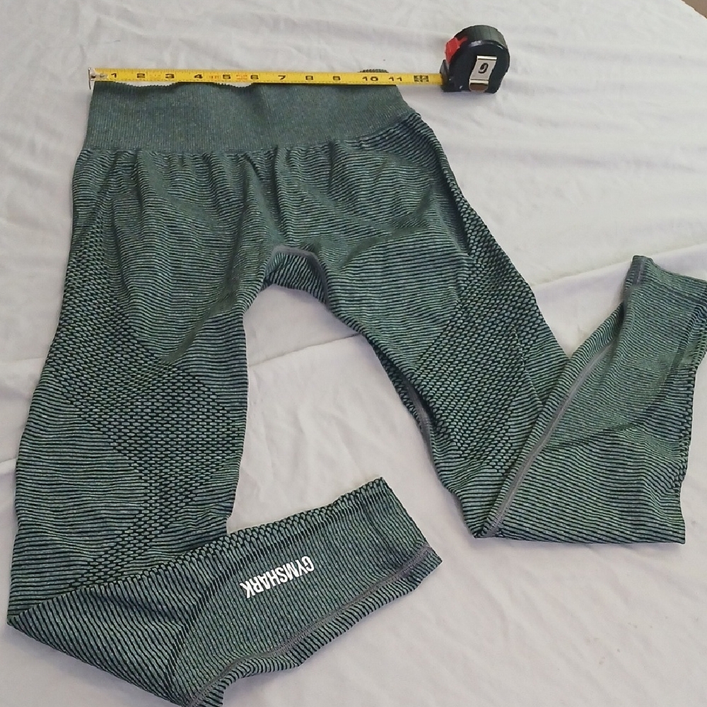 Gymshark Kids Black and Gray Leggings